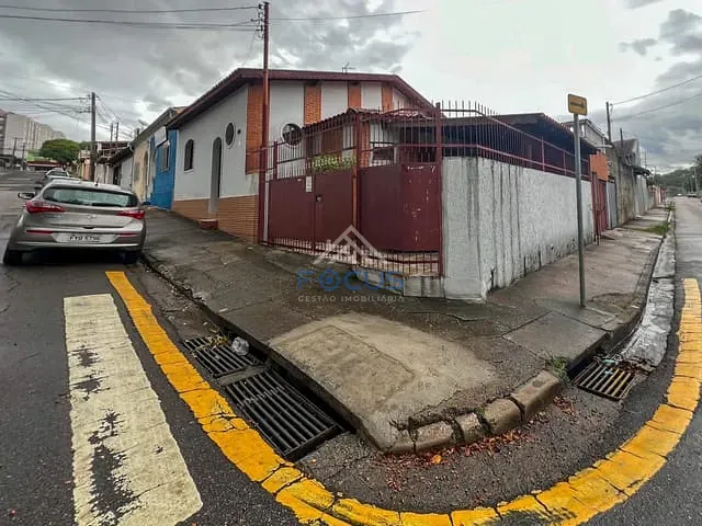 Casa com 158m² 3 quartos e 2 banheiros, à venda, no bairro Vila São João Batista em Jundiaí