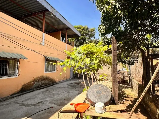 Casa 2 quartos e 2 banheiros, à venda, no bairro Paulo VI em Belo Horizonte