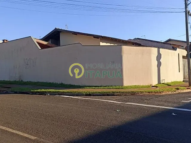 Casa com 200m² 3 quartos e 2 banheiros, à venda, no bairro Ouro Verde em Londrina