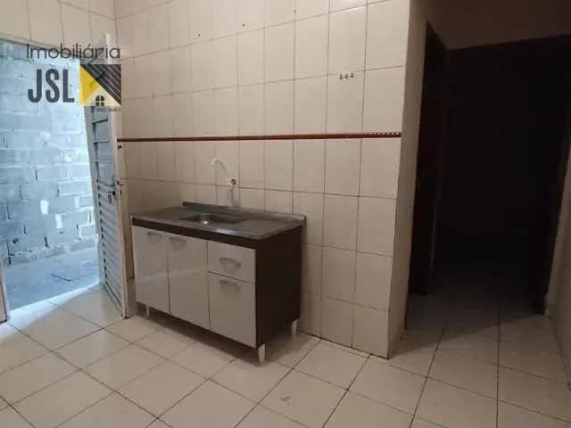 Casa com 100m² 2 quartos e 1 banheiro, à venda, no bairro Loteamento Real Park em Caçapava