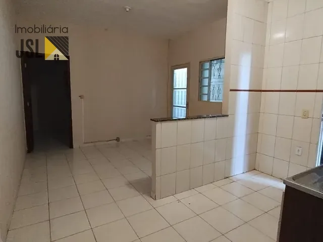 Casa com 100m² 2 quartos e 1 banheiro, à venda, no bairro Loteamento Real Park em Caçapava