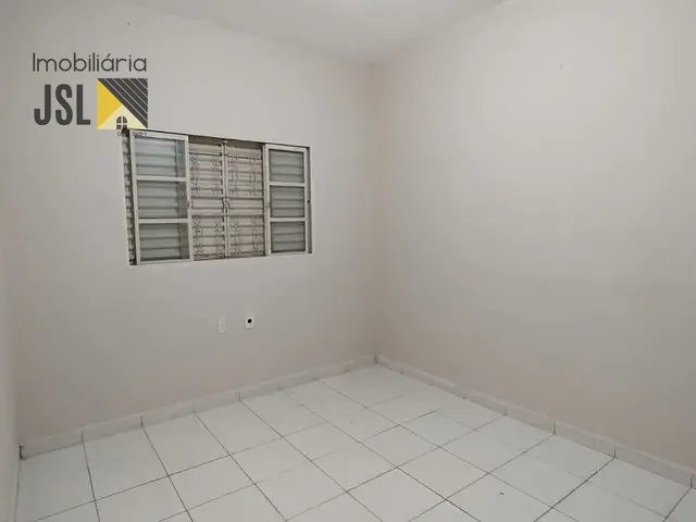 Casa com 100m² 2 quartos e 1 banheiro, à venda, no bairro Loteamento Real Park em Caçapava