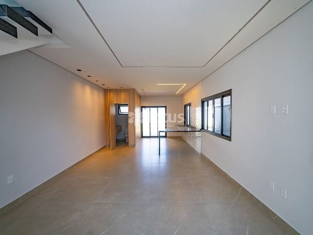 Casa com 150m² 3 quartos e 2 banheiros, à venda, no bairro Nova Jaguari em Santana de Parnaíba