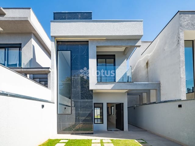Casa com 150m² 3 quartos e 2 banheiros, à venda, no bairro Nova Jaguari em Santana de Parnaíba