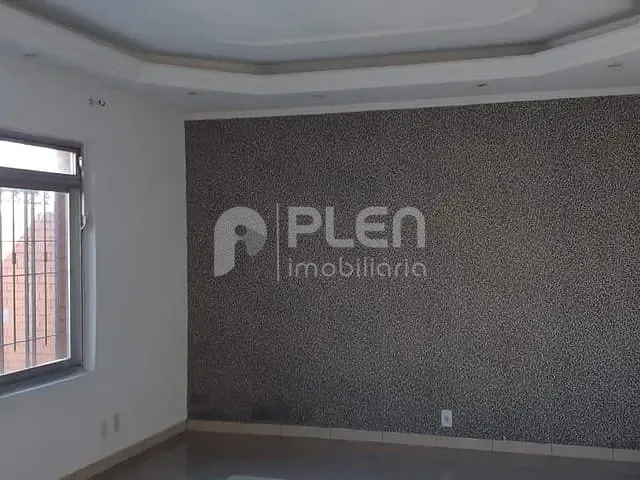 Casa com 311m² 3 quartos e 2 banheiros, à venda, no bairro Vila Santa Terezinha (Zona Norte) em São Paulo