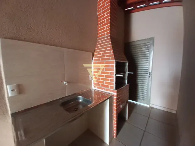 Casa com 145m² 3 quartos e 2 banheiros, à venda, no bairro Jardim Antártica em Ribeirão Preto