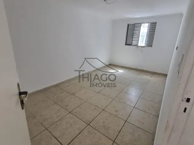 Casa com 270m² 3 quartos e 3 banheiros, para alugar, no bairro Vila Aricanduva em São Paulo