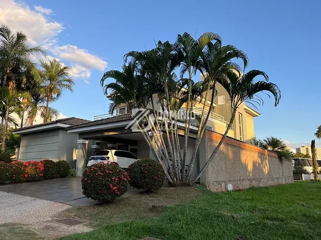 Casa com 507m² 4 quartos e 6 banheiros, à venda, no bairro Flamboyant Residencial Park em Uberaba