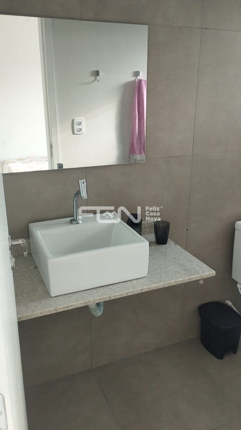Casa à venda com 3 quartos, 104m² - Foto 10