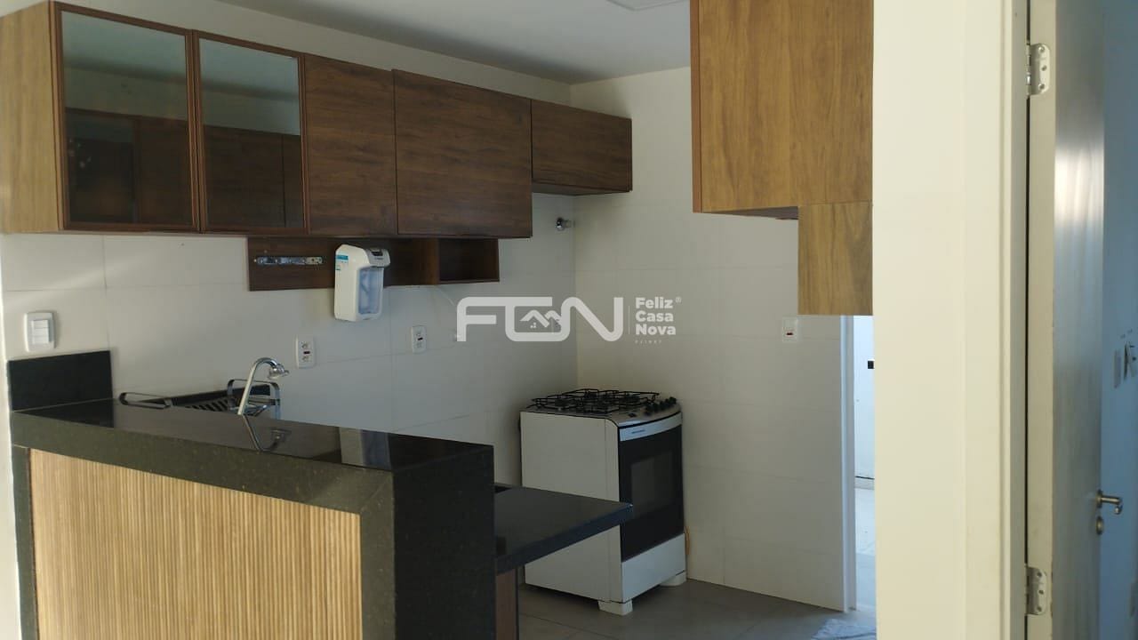 Casa à venda com 3 quartos, 104m² - Foto 4