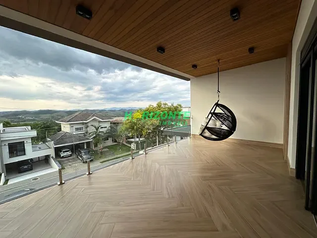 Casa com 560m² 3 quartos e 5 banheiros, à venda, no bairro Condomínio Residencial Jaguary em São José dos Campos