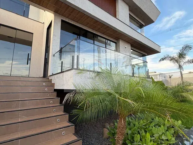 Casa com 307m² 3 quartos e 4 banheiros, à venda, no bairro Bel Monte em Rolândia