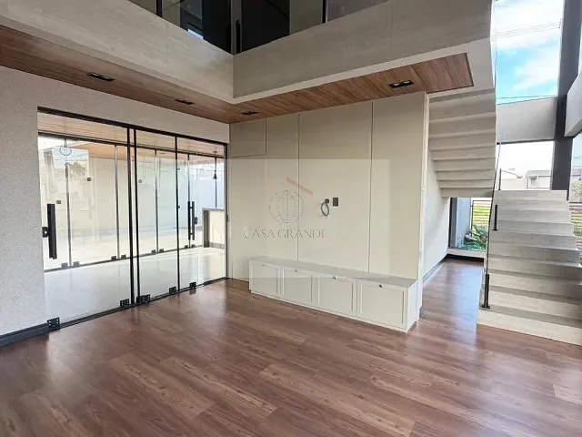 Casa com 307m² 3 quartos e 4 banheiros, à venda, no bairro Bel Monte em Rolândia
