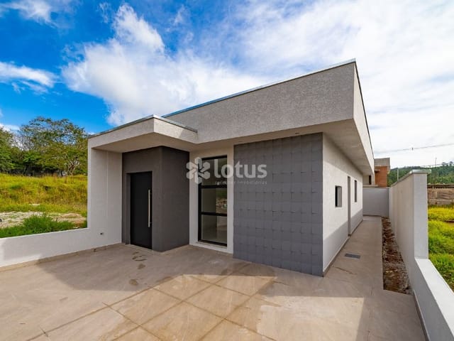 Casa com 140m² 2 quartos e 2 banheiros, à venda, no bairro Centro em Cajamar