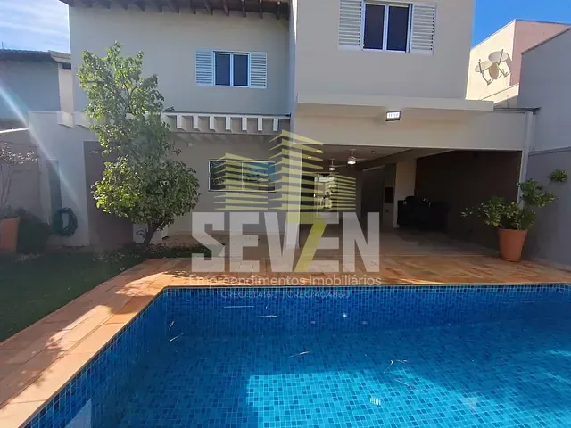Casa com 380m² 4 quartos e 4 banheiros, para alugar, no bairro Residencial Villaggio em Bauru