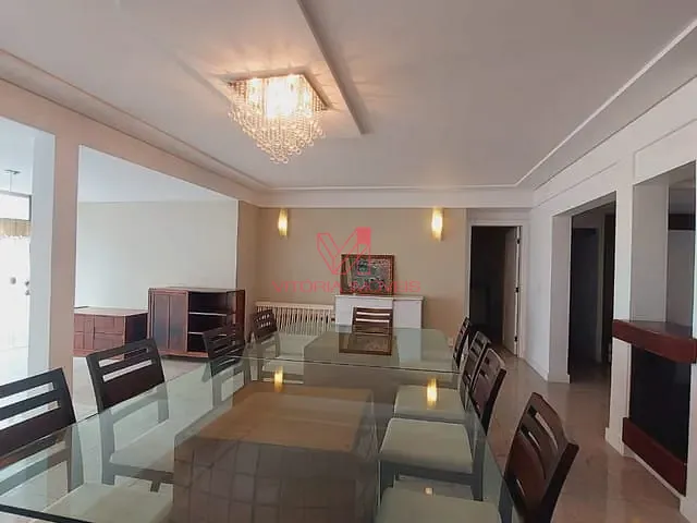 Casa com 575m², para alugar, no bairro Praia do Canto em Vitória