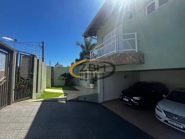 Sobrado com 347m² 4 quartos e 5 banheiros, à venda, no bairro Jardim Presidente em Londrina