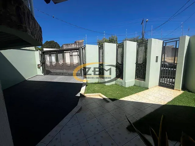 Sobrado com 347m² 4 quartos e 5 banheiros, à venda, no bairro Jardim Presidente em Londrina