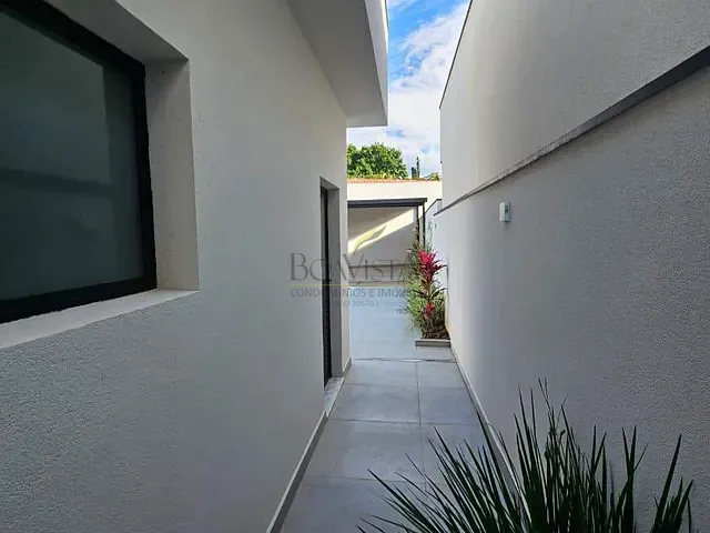 Casa 3 quartos e 4 banheiros, à venda, no bairro Nova Gardênia em Atibaia