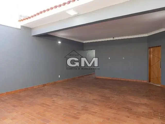 Casa com 336m² 3 quartos e 2 banheiros, à venda, no bairro Parque Residencial Cândido Portinari em Ribeirão Preto
