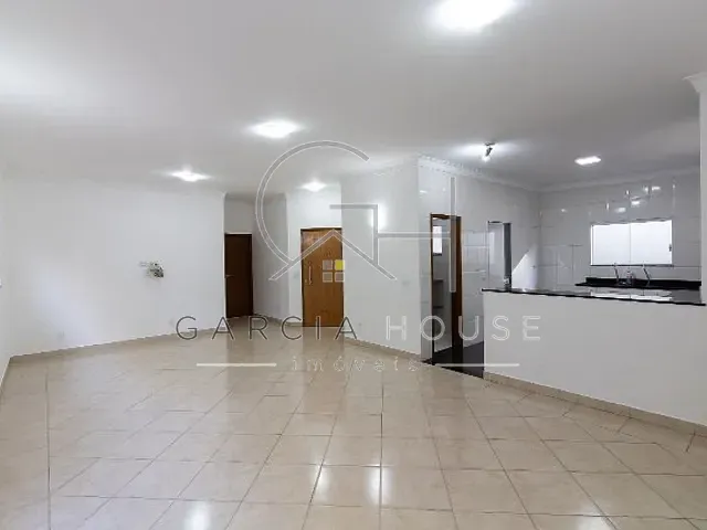 Casa com 336m² 3 quartos e 2 banheiros, à venda, no bairro Parque Residencial Cândido Portinari em Ribeirão Preto