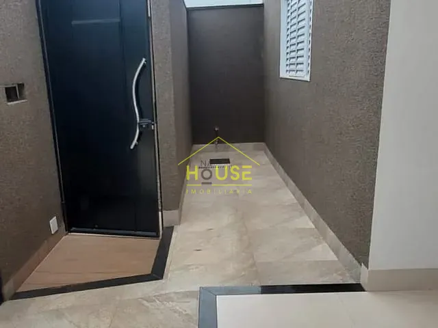 Casa com 250m² 3 quartos e 2 banheiros, à venda, no bairro Jardim Residencial Eulália em Votuporanga