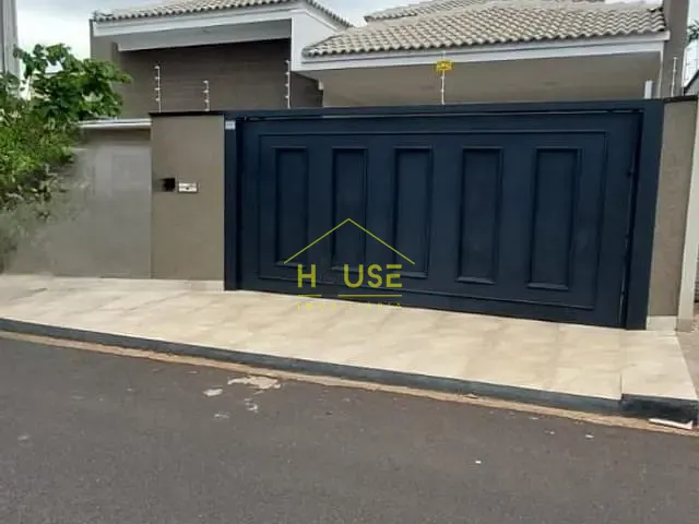 Casa com 250m² 3 quartos e 2 banheiros, à venda, no bairro Jardim Residencial Eulália em Votuporanga