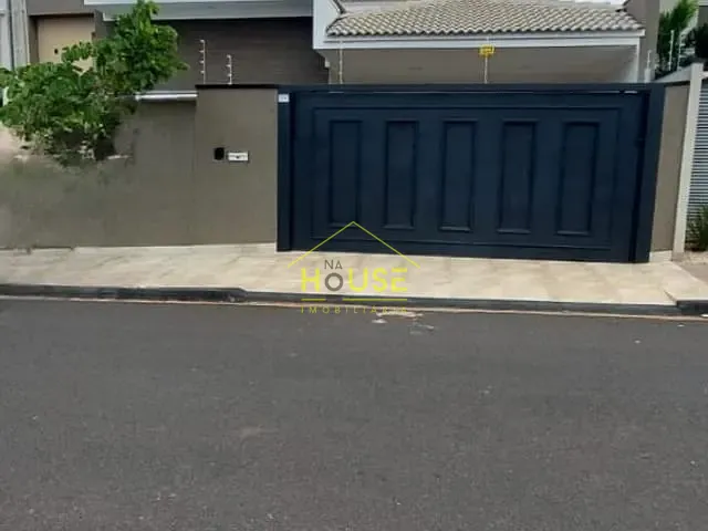 Casa com 250m² 3 quartos e 2 banheiros, à venda, no bairro Jardim Residencial Eulália em Votuporanga