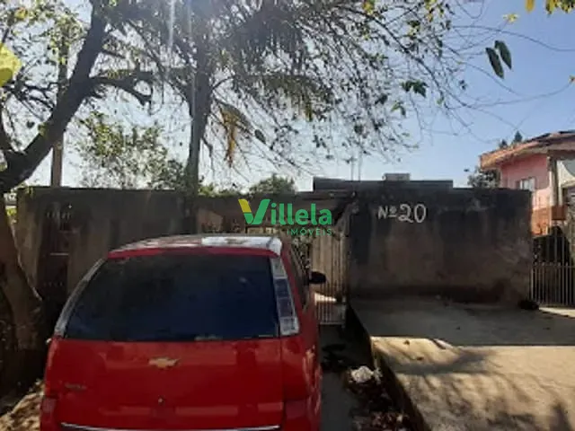 Casa com 88m², à venda, no bairro Jardim Ipê em Itaquaquecetuba