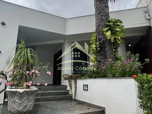 Casa com 577m² 3 quartos e 5 banheiros, à venda, no bairro Centro Norte em Cuiabá