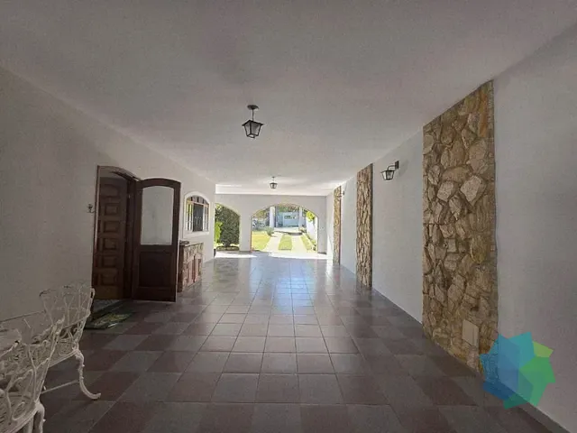 Casa com 1040m² 3 quartos e 2 banheiros, à venda, no bairro Condomínio Zuleika Jabour em Salto