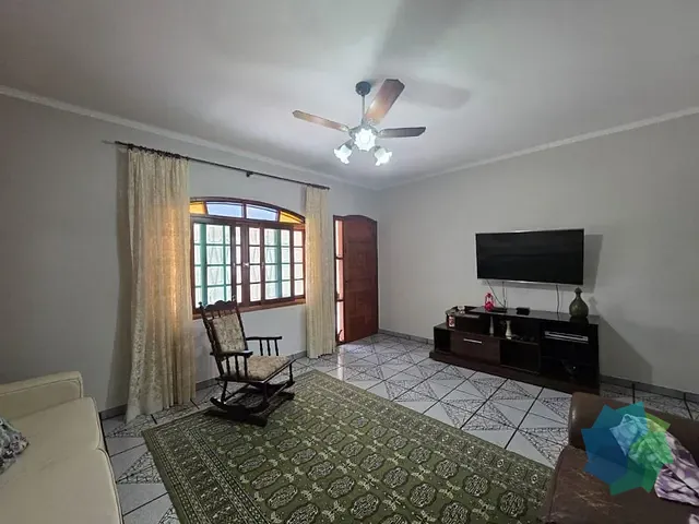 Casa com 1040m² 3 quartos e 2 banheiros, à venda, no bairro Condomínio Zuleika Jabour em Salto