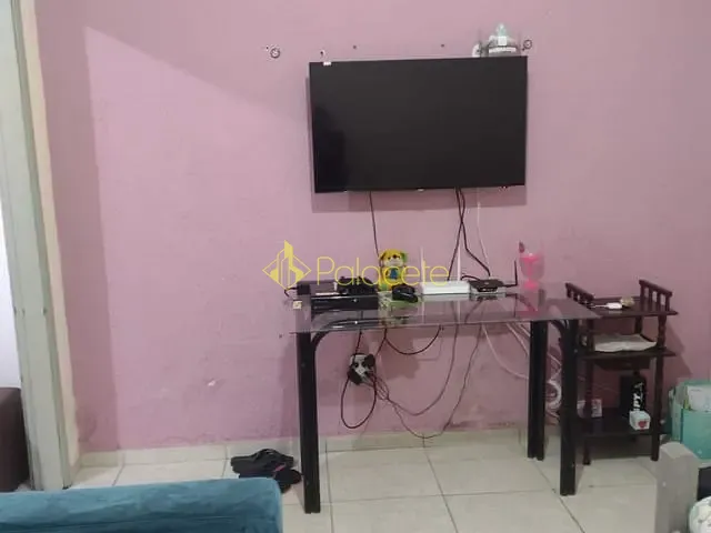 Casa 3 quartos e 1 banheiro, à venda, no bairro Loteamento Residencial e Comercial Vila São Paulo em Pindamonhangaba