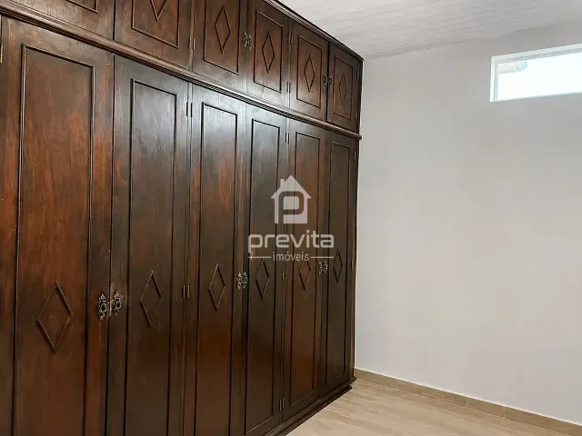 Casa 3 quartos e 1 banheiro, à venda ou para alugar, no bairro Jardim Bela Vista em Taubaté
