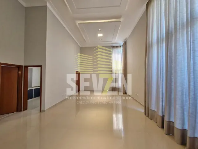 Casa com 601m² 3 quartos e 4 banheiros, à venda, no bairro Jardim Shangri La em Bauru