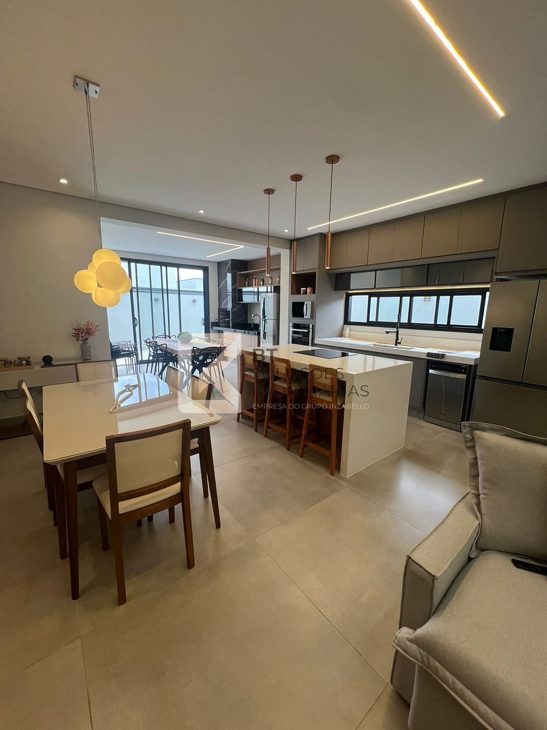 Casa, 3 quartos, 147 m² - Foto 1