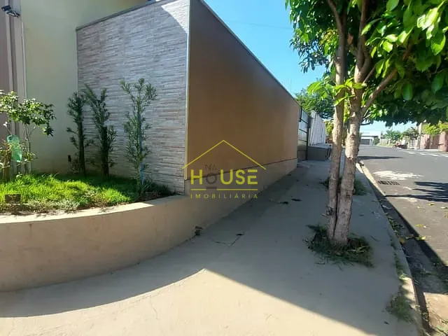 Casa com 144m² 2 quartos e 1 banheiro, à venda, no bairro Parque Santa Felícia em Votuporanga