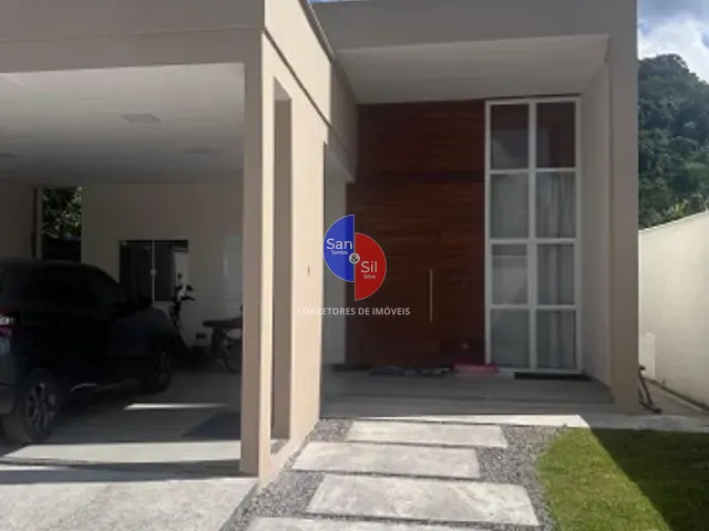 Casa com 500m² 3 quartos e 3 banheiros, à venda, no bairro Parada Modelo em Guapimirim