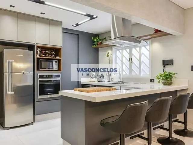 Casa com 250m² 3 quartos e 3 banheiros, à venda, no bairro Cidade Jardim em Jacareí
