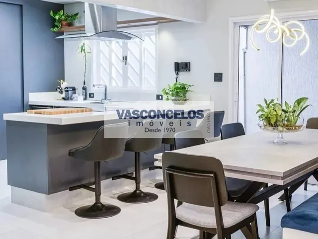 Casa com 250m² 3 quartos e 3 banheiros, à venda, no bairro Cidade Jardim em Jacareí