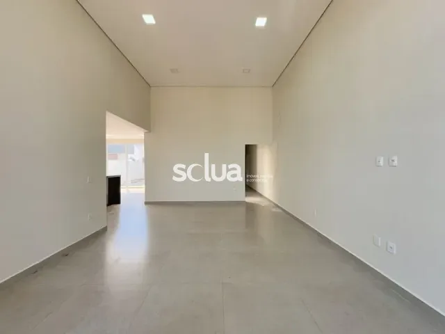Casa com 250m² 3 quartos e 2 banheiros, à venda, no bairro Parque Ortolândia em Hortolândia