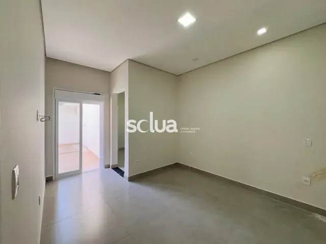 Casa com 250m² 3 quartos e 2 banheiros, à venda, no bairro Parque Ortolândia em Hortolândia