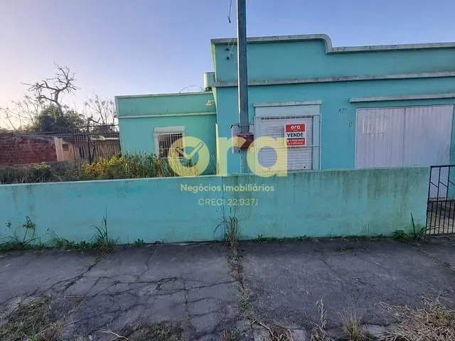 Casa com 330m² 2 quartos e 2 banheiros, à venda, no bairro Fragata em Pelotas