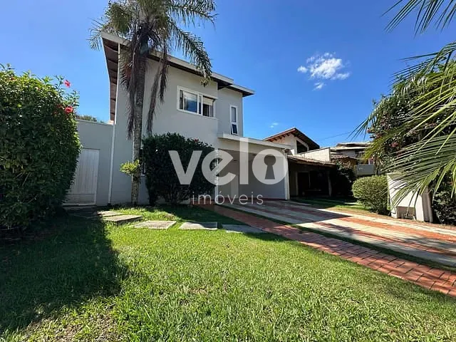 Casa com 362m² 4 quartos e 4 banheiros, à venda, no bairro Vila Costa em Taubaté