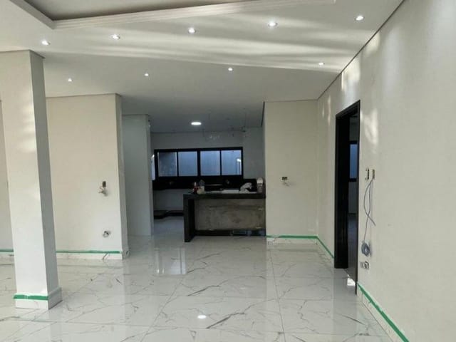 Casa com 720m² 3 quartos e 2 banheiros, à venda, no bairro Jardim Priscila em São João da Boa Vista