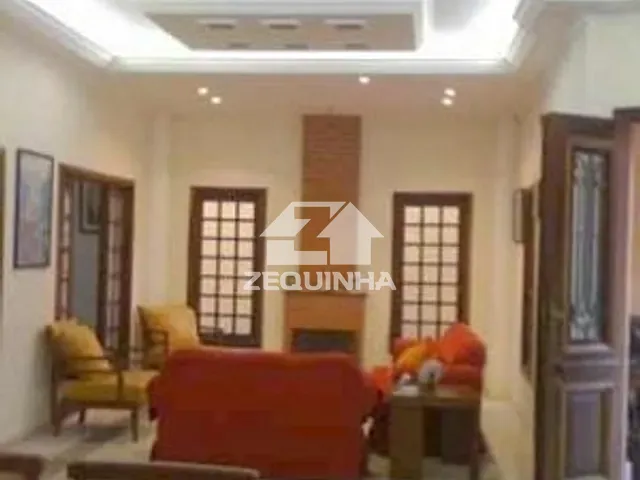 Casa com 320m² 5 quartos e 1 banheiro, à venda, no bairro Vila Sao Francisco em Sao Paulo