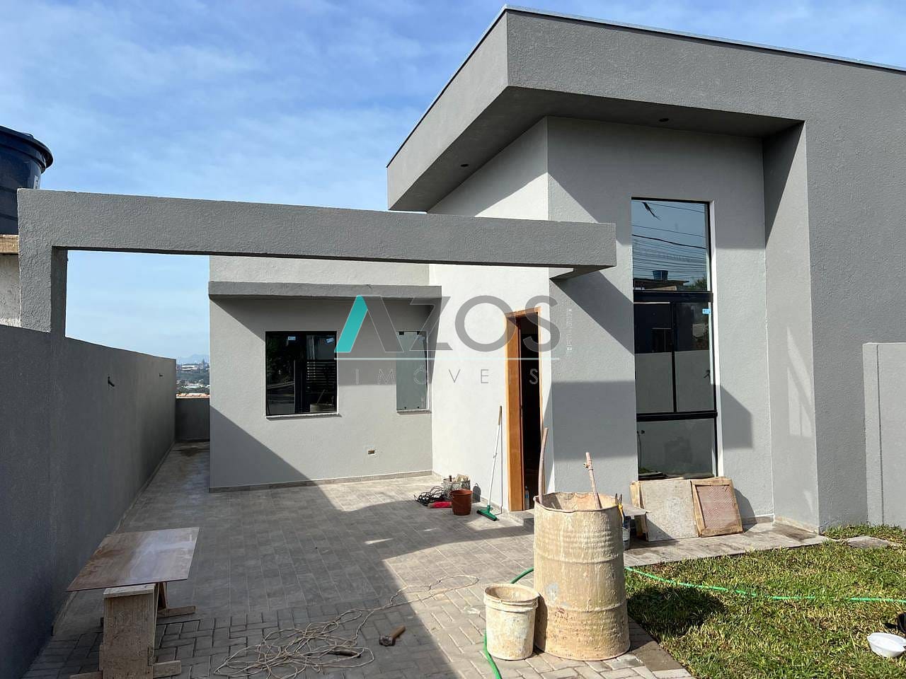 Casa à venda com 3 quartos, 60m² - Foto 1