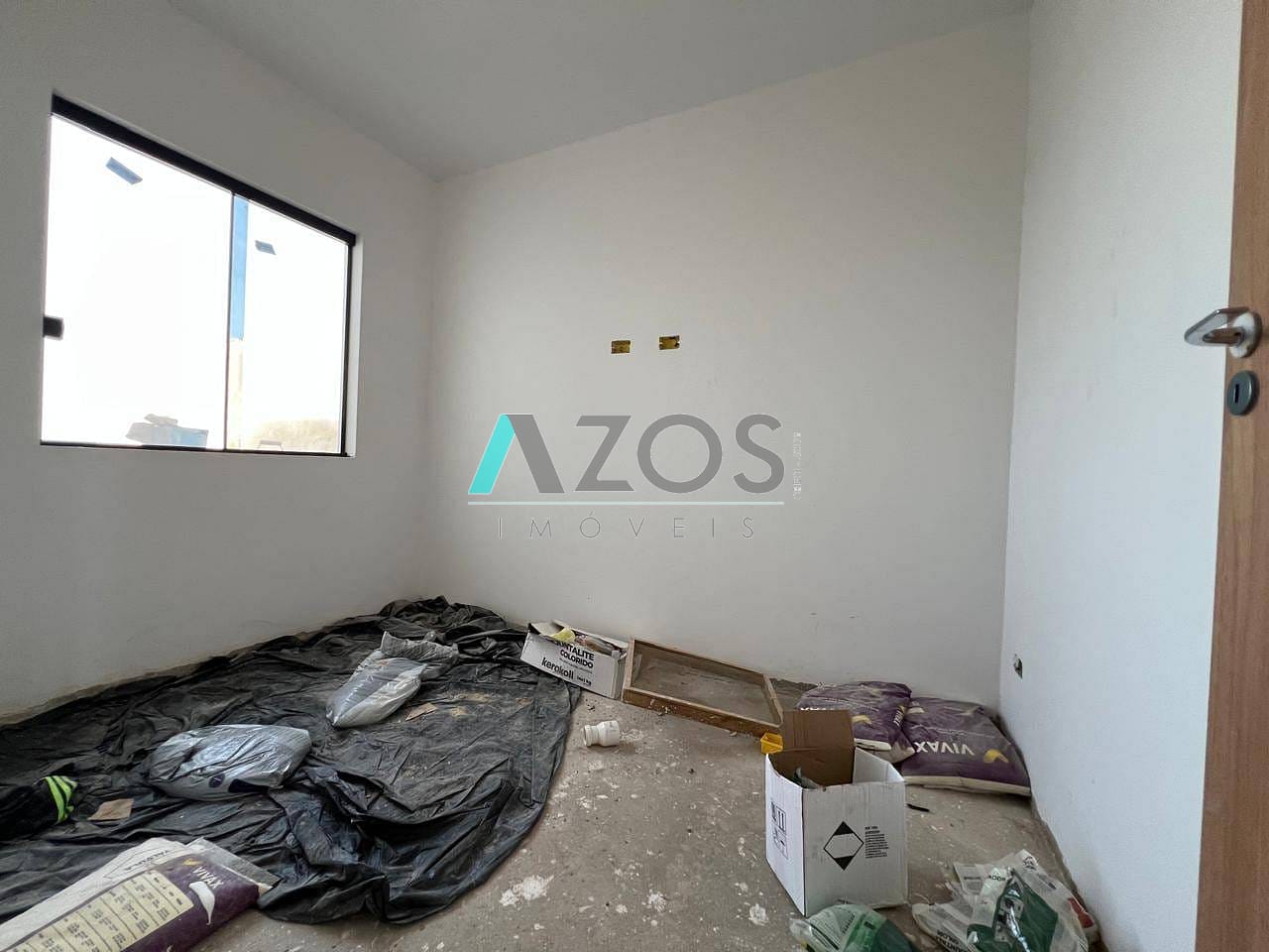 Casa à venda com 3 quartos, 60m² - Foto 9
