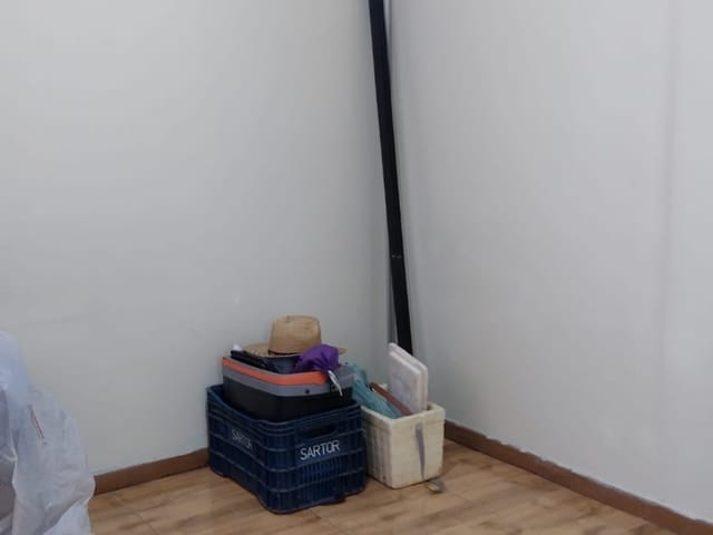 Casa com 60m² 3 quartos e 1 banheiro, à venda, no bairro Uvaranas em Ponta Grossa