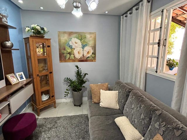 Casa 3 quartos e 2 banheiros, à venda, no bairro Parque Aurora em Campos dos Goytacazes